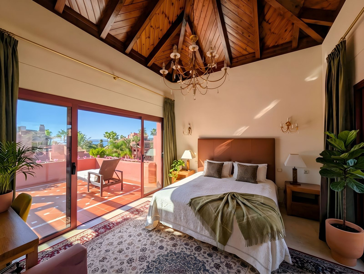 3 bedroom Apartments for sale in Nueva Milla de Oro – R5223283 3 bedroom Apartments for sale in Nueva Milla de Oro – R5223283
