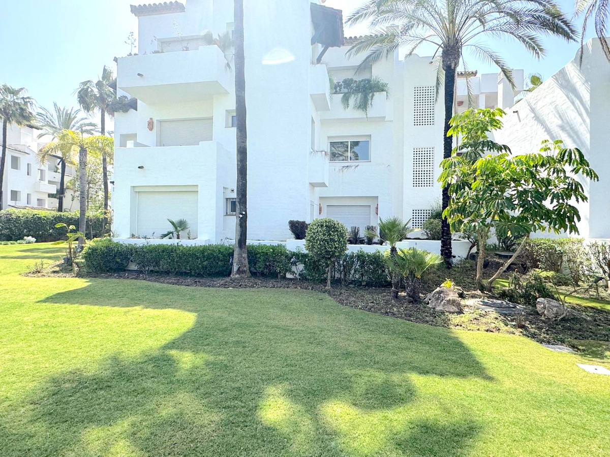 3 bedroom Apartments for sale in Atalaya – R5026123 3 bedroom Apartments for sale in Atalaya – R5026123