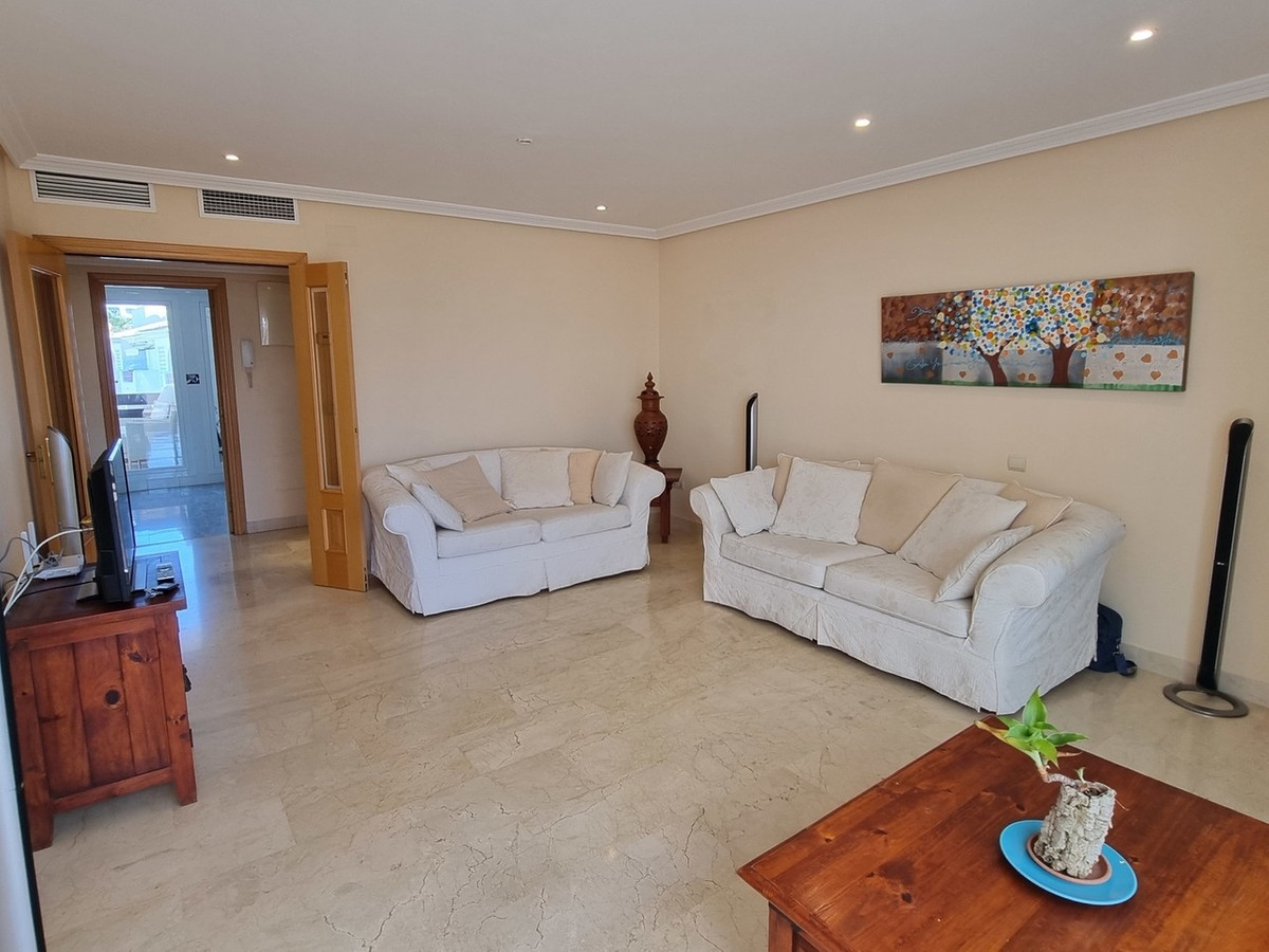 2 bedroom Penthouses for sale in Selwo – R5411296 2 bedroom Penthouses for sale in Selwo – R5411296