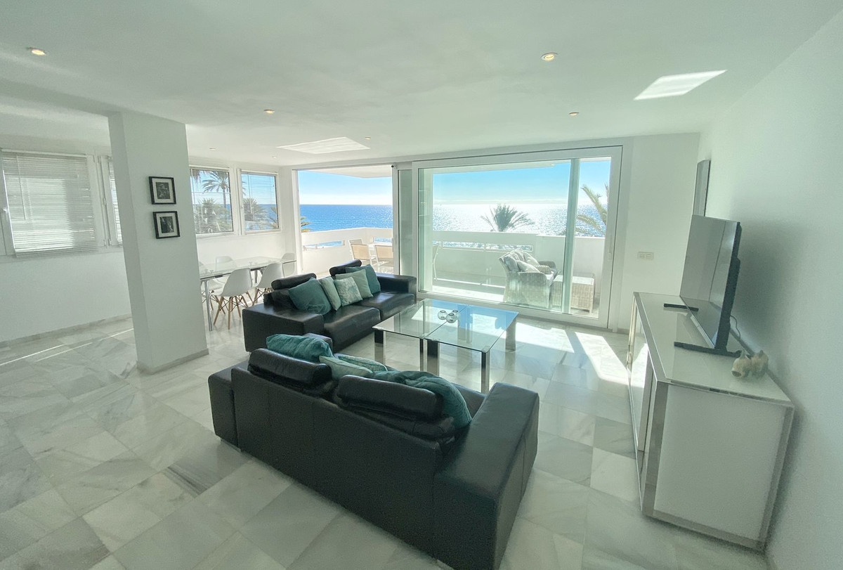 Apartamentos de 3 dormitorios en venta en Marbella – R5220139 Apartamentos de 3 dormitorios en venta en Marbella – R5220139