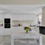 Apartamentos de 2 dormitorios en venta en Nueva Andalucía – R5423131 Apartamentos de 2 dormitorios en venta en Nueva Andalucía – R5423131