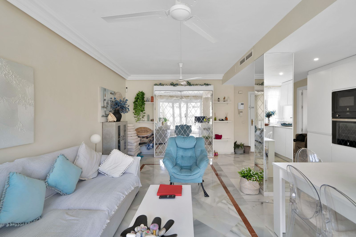Apartamentos de 2 dormitorios en venta en Nueva Andalucía – R5423131 Apartamentos de 2 dormitorios en venta en Nueva Andalucía – R5423131