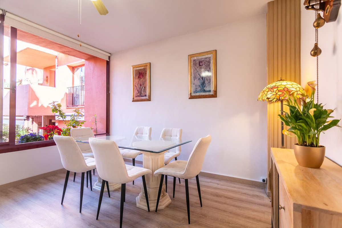 Apartamentos de 3 dormitorios en venta en Elviria – R5315203 Apartamentos de 3 dormitorios en venta en Elviria – R5315203