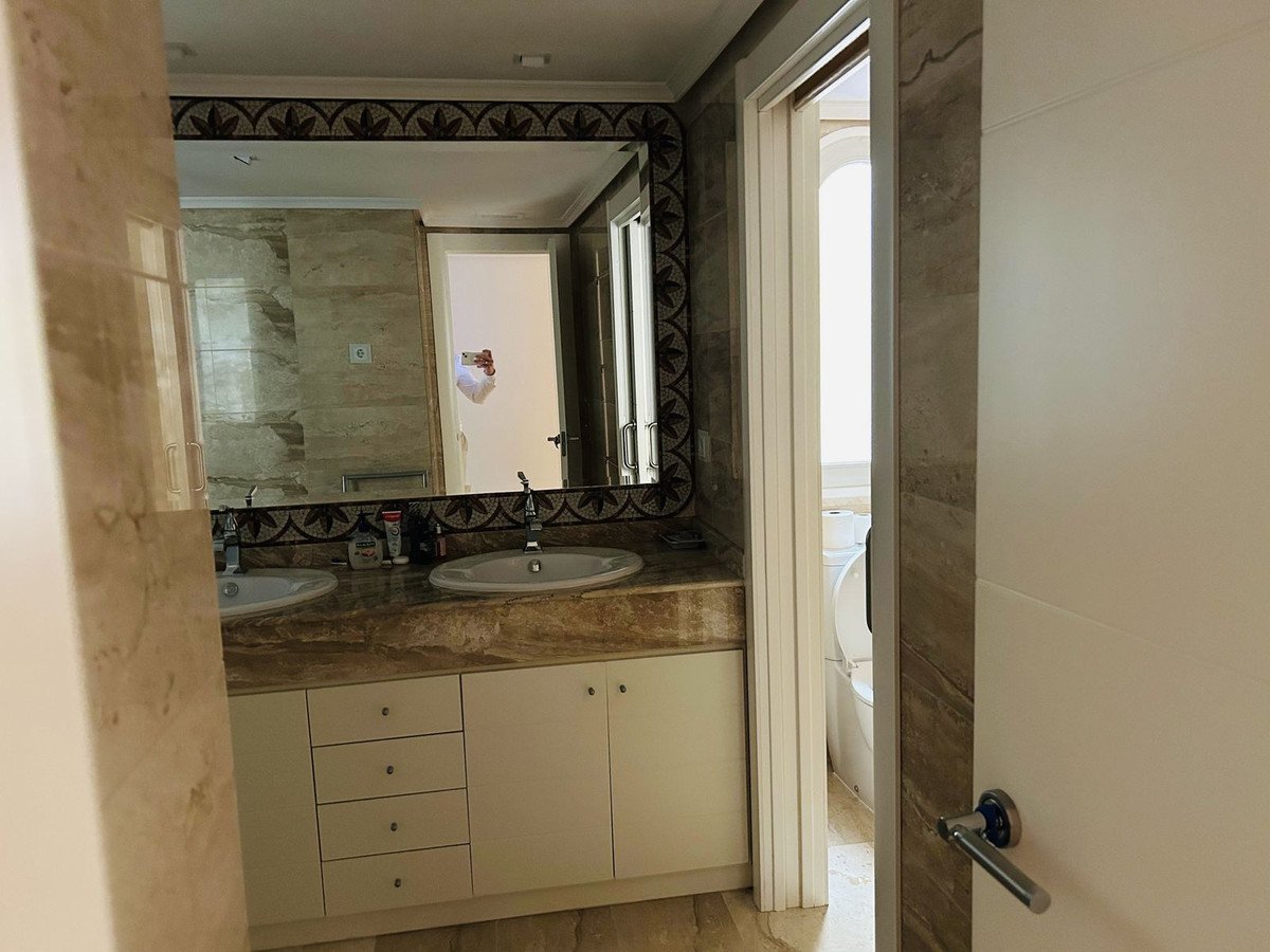 2 bedroom Apartments for sale in Elviria – R5406424 2 bedroom Apartments for sale in Elviria – R5406424
