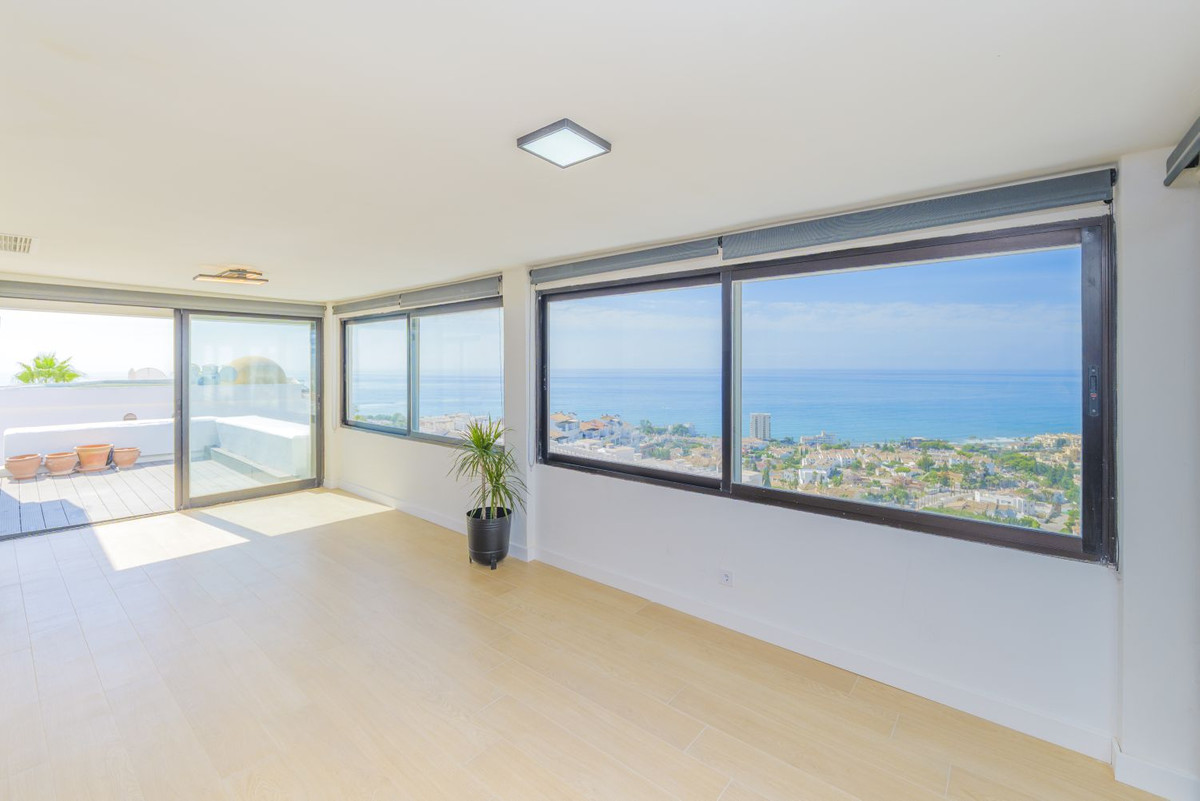 3 bedroom Penthouses for sale in Riviera del Sol – R5084644 3 bedroom Penthouses for sale in Riviera del Sol – R5084644