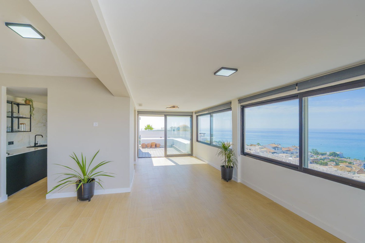 3 bedroom Penthouses for sale in Riviera del Sol – R5084644 3 bedroom Penthouses for sale in Riviera del Sol – R5084644