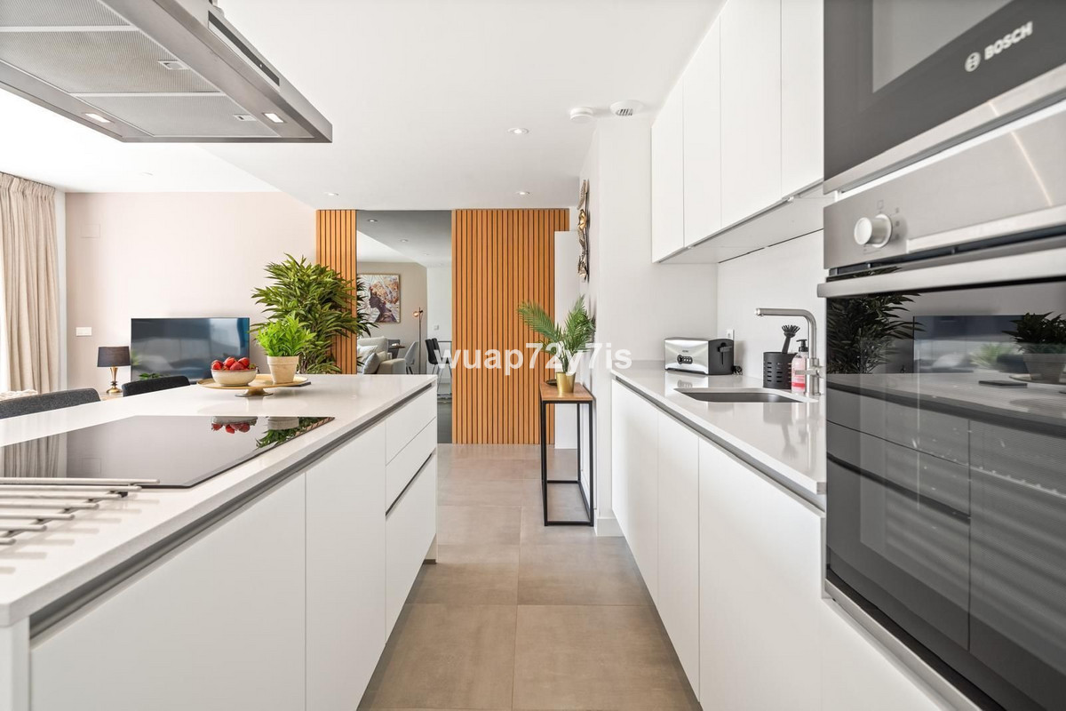 Apartamentos de 3 dormitorios en venta en Selwo – R5305690 Apartamentos de 3 dormitorios en venta en Selwo – R5305690