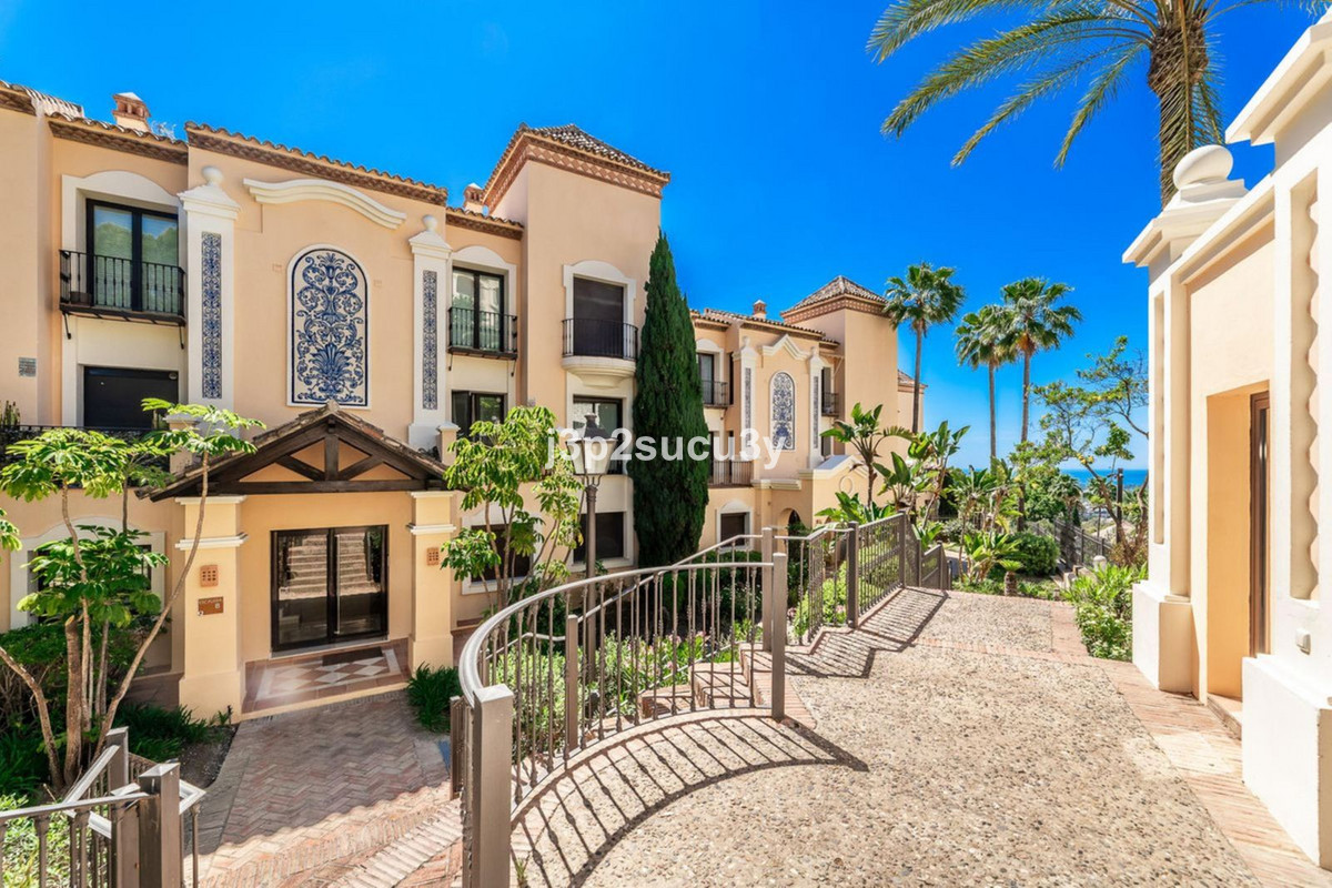 2 bedroom Apartments for sale in La Quinta – R5421988 2 bedroom Apartments for sale in La Quinta – R5421988