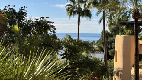 3 bedroom Apartments for sale in Sierra Blanca – R5315140