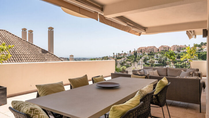 Apartamentos de 4 dormitorios en venta en Nueva Andalucía – R5286649 Apartamentos de 4 dormitorios en venta en Nueva Andalucía – R5286649 en