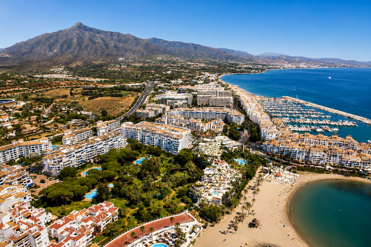 Apartamentos de 2 dormitorios en venta en Puerto Banús – R5412613 Apartamentos de 2 dormitorios en venta en Puerto Banús – R5412613