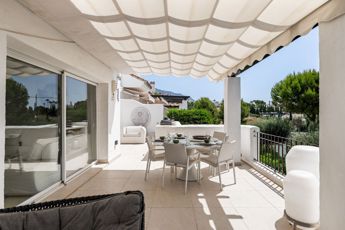 Aticos de 2 dormitorios en venta en Nueva Andalucía – R5229328 Aticos de 2 dormitorios en venta en Nueva Andalucía – R5229328