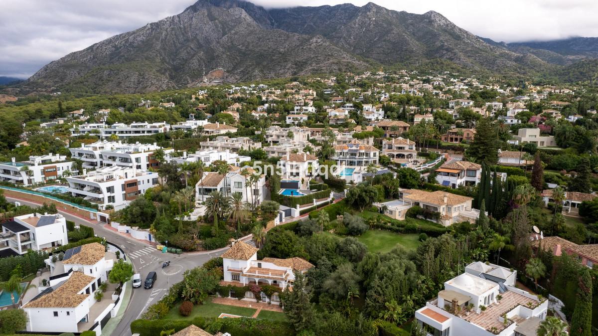 4 bedroom Villas for sale in Milla de Oro – R5373106 4 bedroom Villas for sale in Milla de Oro – R5373106