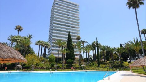 3 bedroom Apartments for sale in Marbella – R4944217