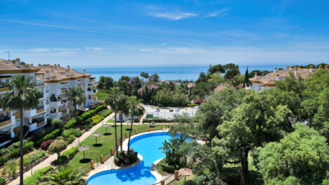 3 bedroom Penthouses for sale in Marbella – R5390275