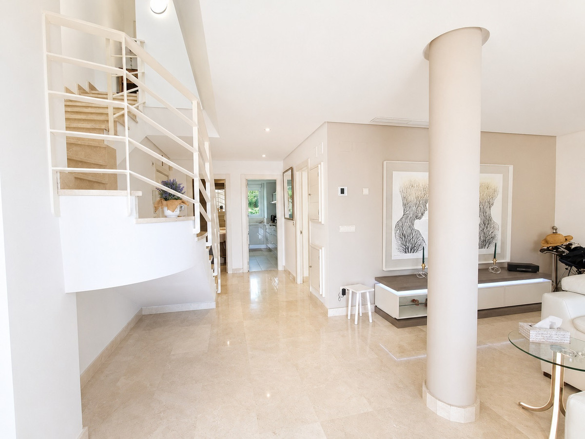 2 bedroom Apartments for sale in Nueva Andalucía – R5400259 2 bedroom Apartments for sale in Nueva Andalucía – R5400259
