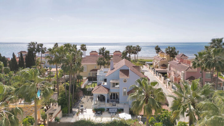 Pareados de 7 dormitorios en venta en Puerto Banús – R5395735 Pareados de 7 dormitorios en venta en Puerto Banús – R5395735 en