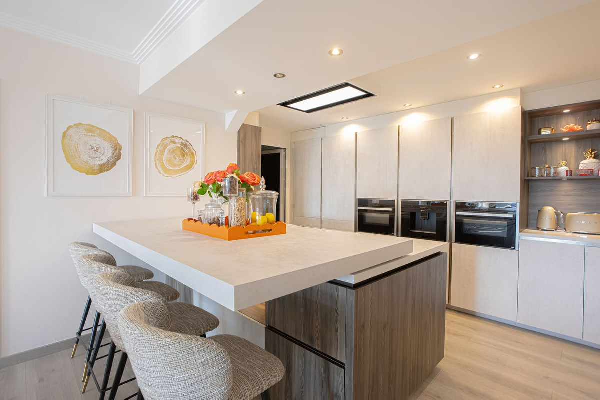 Apartamentos de 4 dormitorios en venta en Benahavís – R5318749 Apartamentos de 4 dormitorios en venta en Benahavís – R5318749