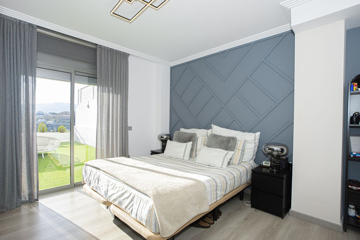 Apartamentos de 4 dormitorios en venta en Benahavís – R5318749 Apartamentos de 4 dormitorios en venta en Benahavís – R5318749