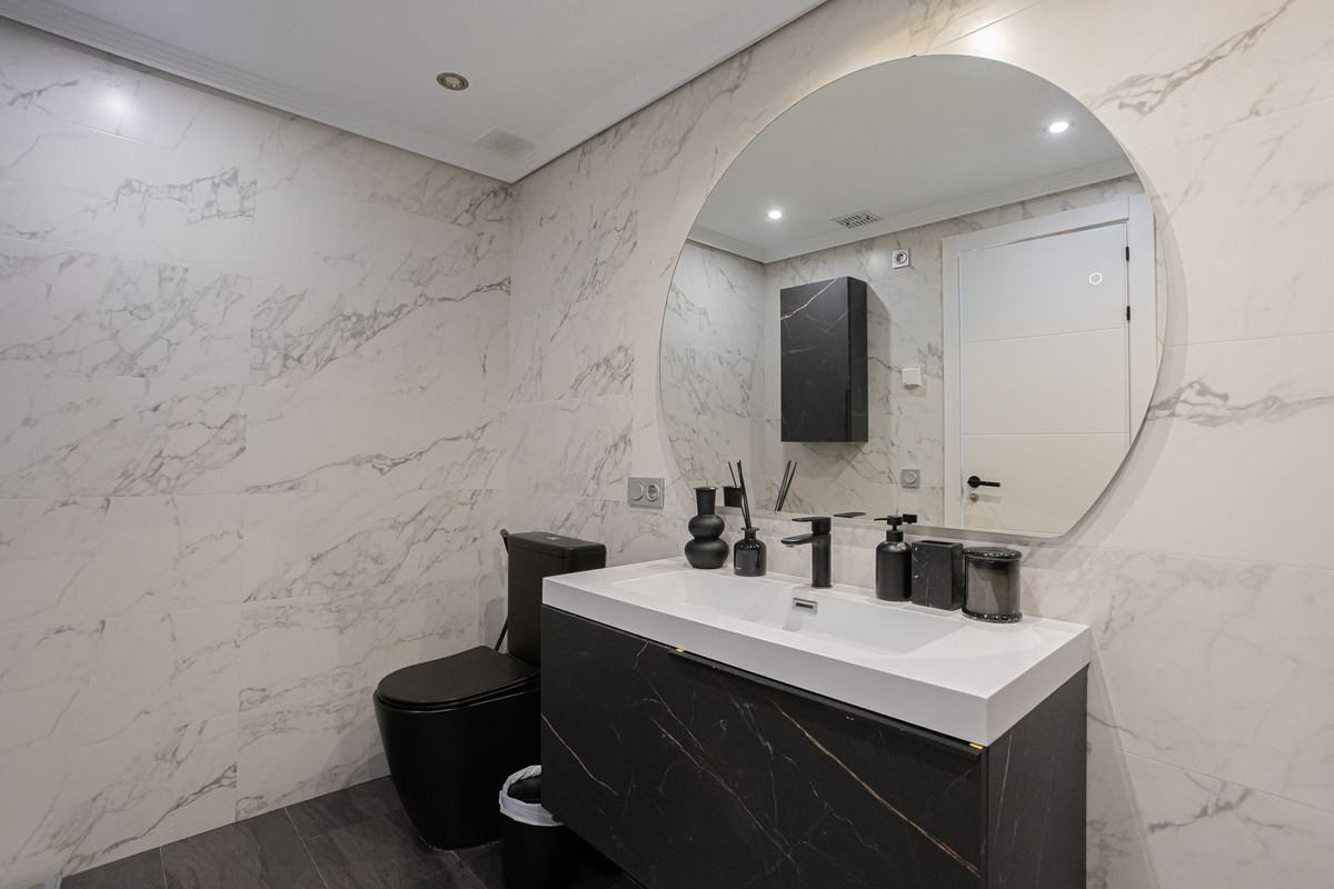 Apartamentos de 4 dormitorios en venta en Benahavís – R5318749 Apartamentos de 4 dormitorios en venta en Benahavís – R5318749