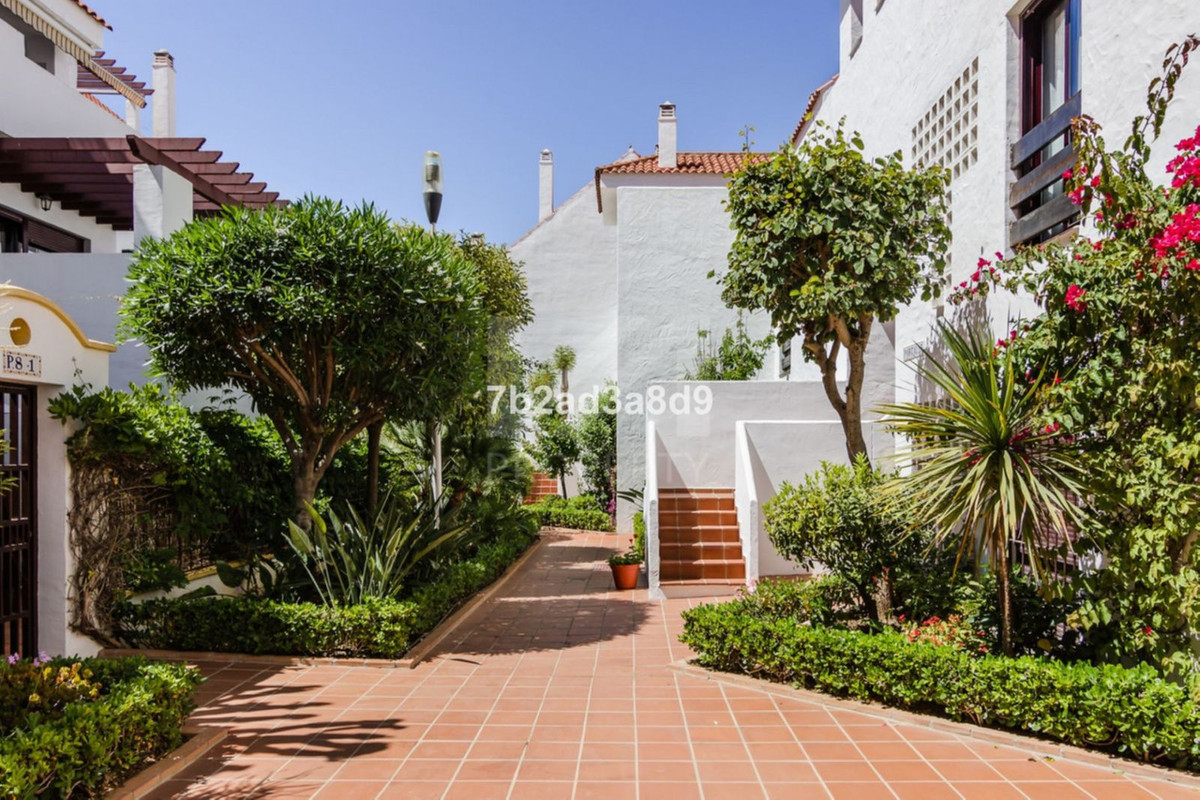 3 bedroom Apartments for sale in Nueva Andalucía – R5247775 3 bedroom Apartments for sale in Nueva Andalucía – R5247775