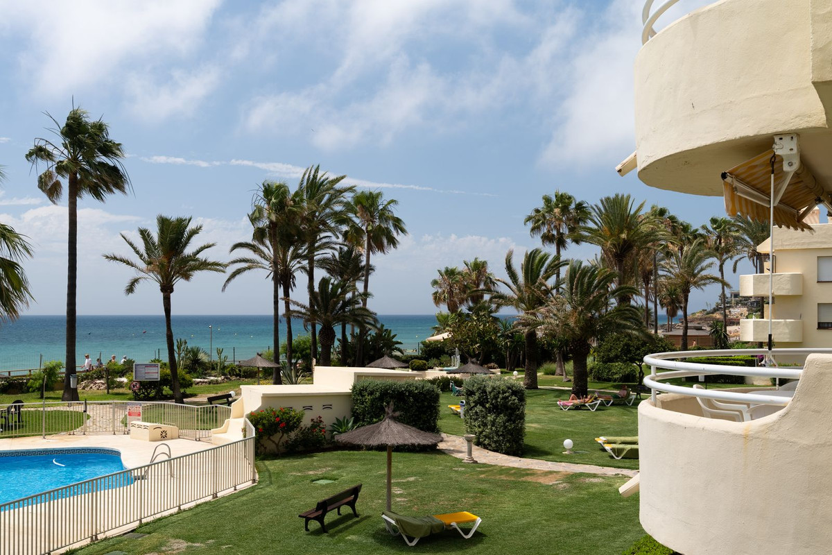 Apartamentos de 2 dormitorios en venta en La Cala de Mijas – R5421175 Apartamentos de 2 dormitorios en venta en La Cala de Mijas – R5421175