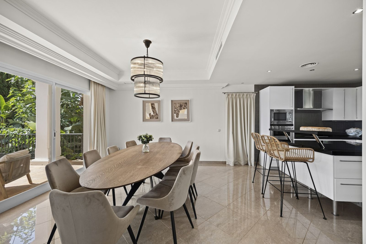 Villas de 8 dormitorios en venta en Benahavís – R5423182 Villas de 8 dormitorios en venta en Benahavís – R5423182