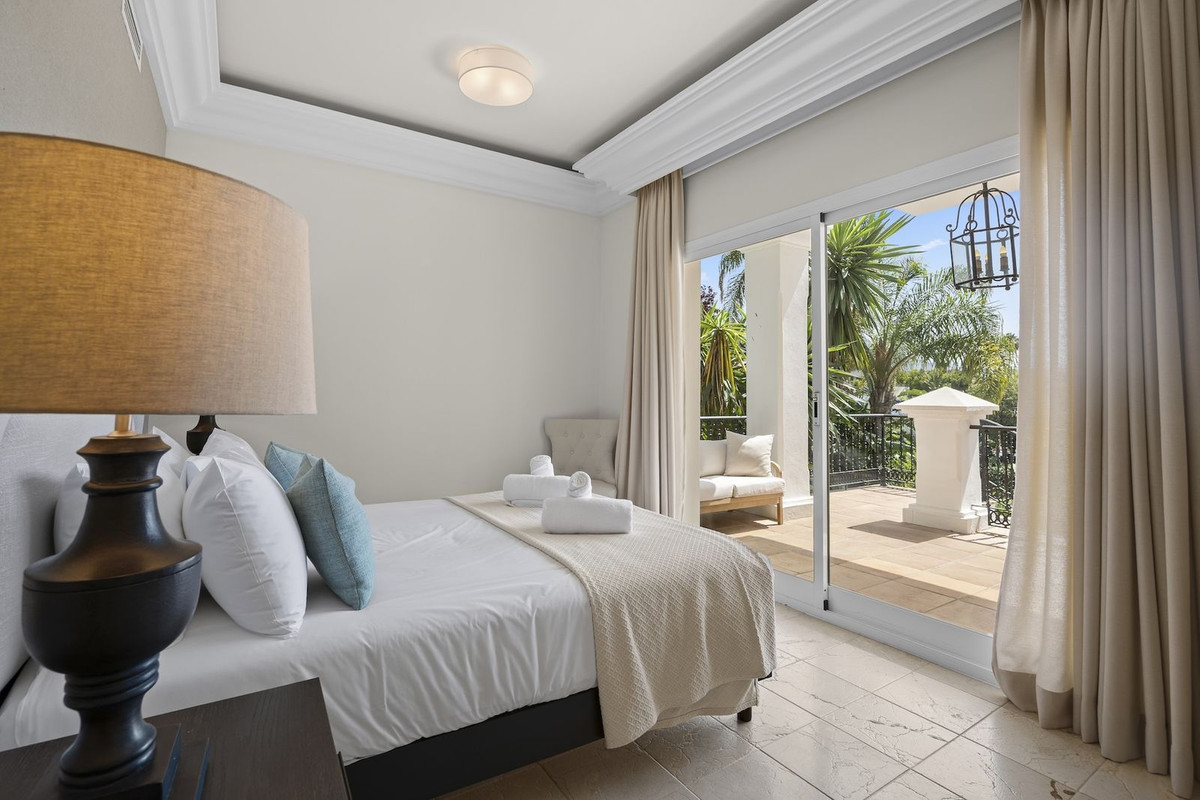 Villas de 8 dormitorios en venta en Benahavís – R5423182 Villas de 8 dormitorios en venta en Benahavís – R5423182