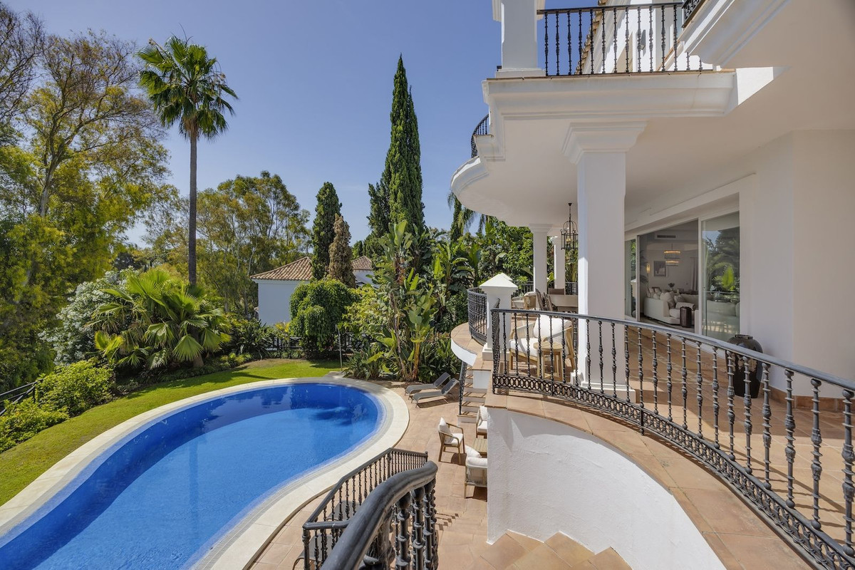 Villas de 8 dormitorios en venta en Benahavís – R5423182 Villas de 8 dormitorios en venta en Benahavís – R5423182