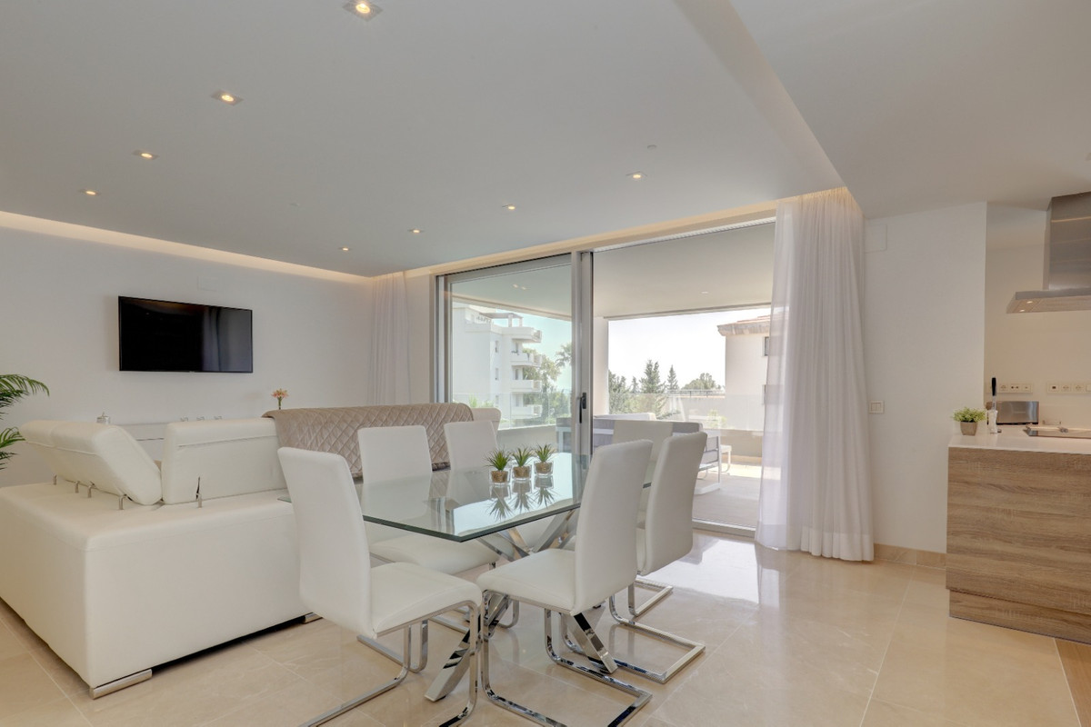 Aticos de 3 dormitorios en venta en Nueva Andalucía – R5358112 Aticos de 3 dormitorios en venta en Nueva Andalucía – R5358112