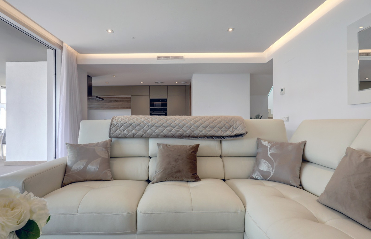 Aticos de 3 dormitorios en venta en Nueva Andalucía – R5358112 Aticos de 3 dormitorios en venta en Nueva Andalucía – R5358112