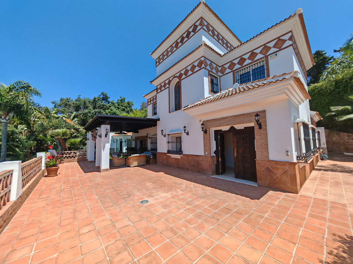 Villas de 4 dormitorios en venta en Elviria – R5412553 Villas de 4 dormitorios en venta en Elviria – R5412553