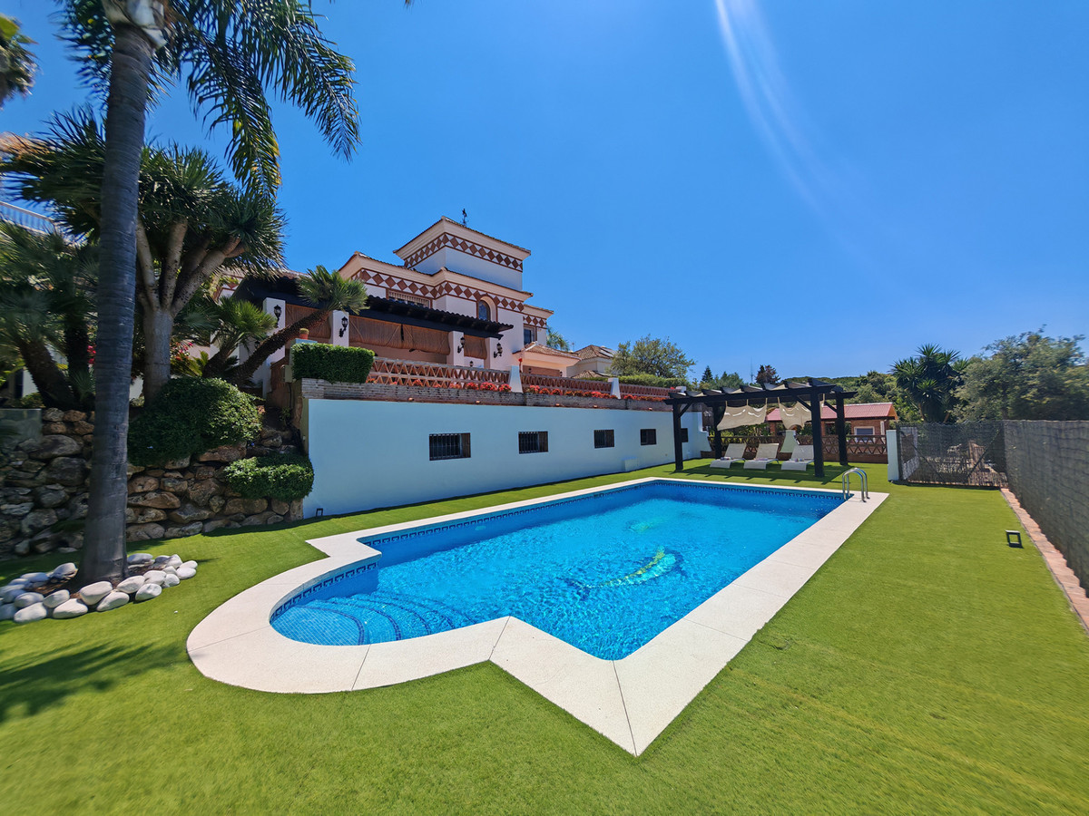 Villas de 4 dormitorios en venta en Elviria – R5412553 Villas de 4 dormitorios en venta en Elviria – R5412553
