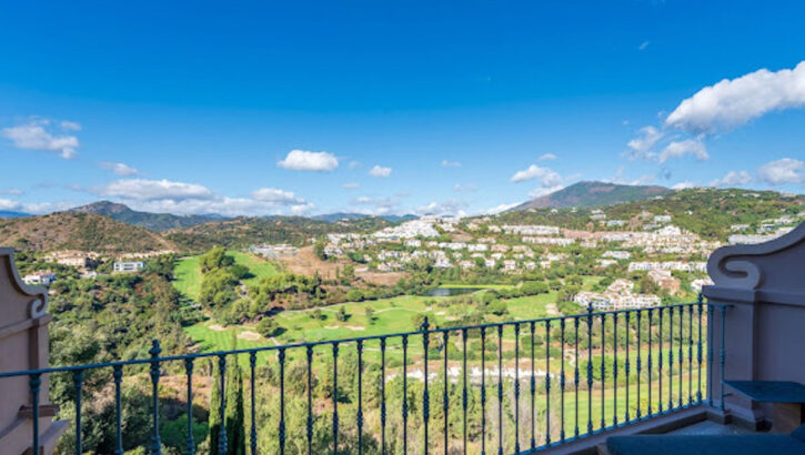 Adosados de 3 dormitorios en venta en Monte Halcones – R5208514 Adosados de 3 dormitorios en venta en Monte Halcones – R5208514 en