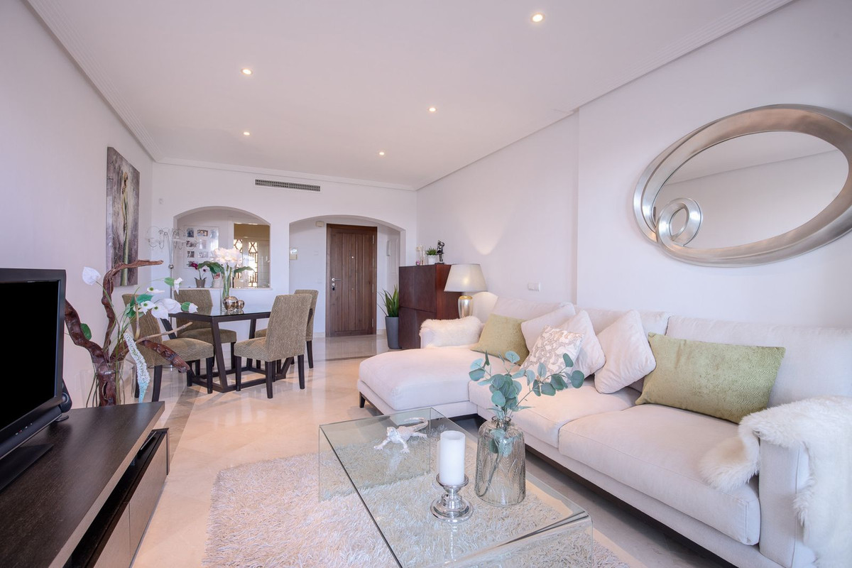 Apartamentos de 3 dormitorios en venta en Los Arqueros – R5419783 Apartamentos de 3 dormitorios en venta en Los Arqueros – R5419783