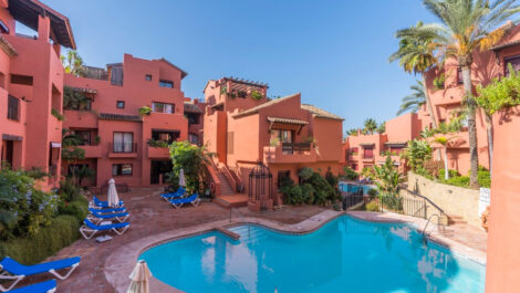 3 bedroom Apartments for sale in Marbella – R5222410