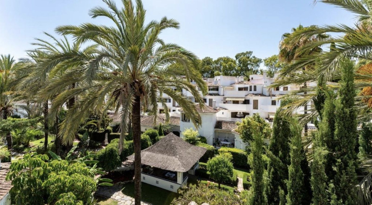 4 bedroom Apartments for sale in Elviria – R5389717 4 bedroom Apartments for sale in Elviria – R5389717