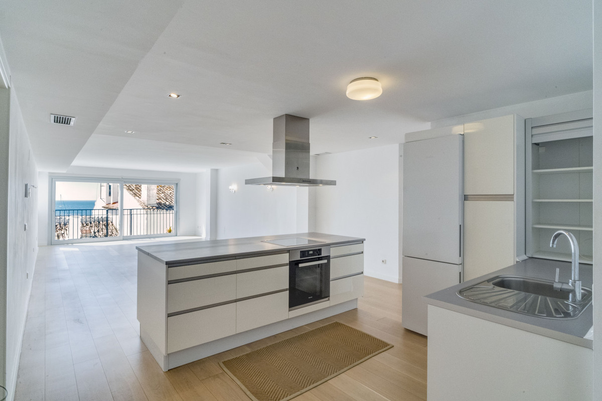 2 bedroom Apartments for sale in Puerto Banús – R5400343 2 bedroom Apartments for sale in Puerto Banús – R5400343
