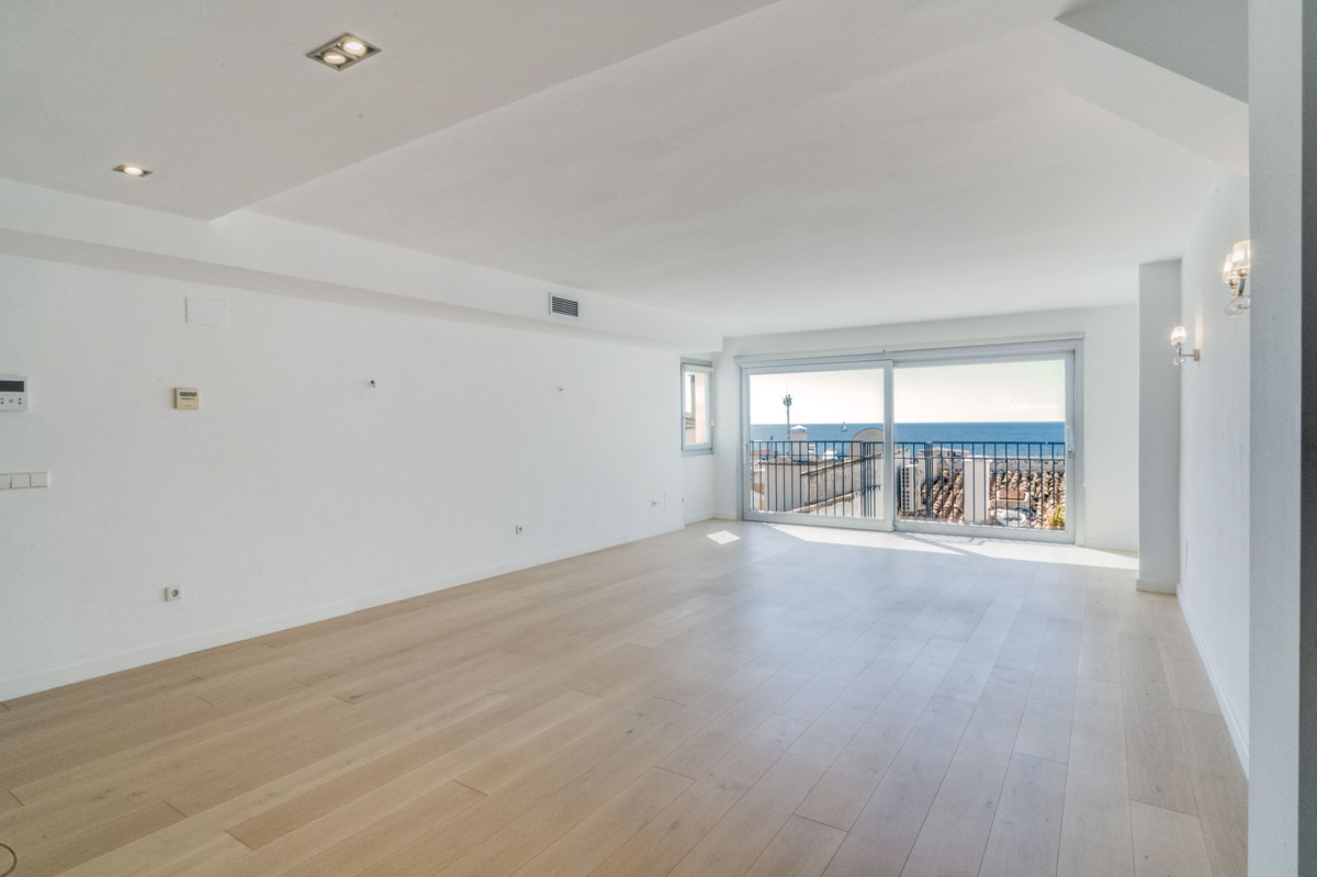 2 bedroom Apartments for sale in Puerto Banús – R5400343 2 bedroom Apartments for sale in Puerto Banús – R5400343
