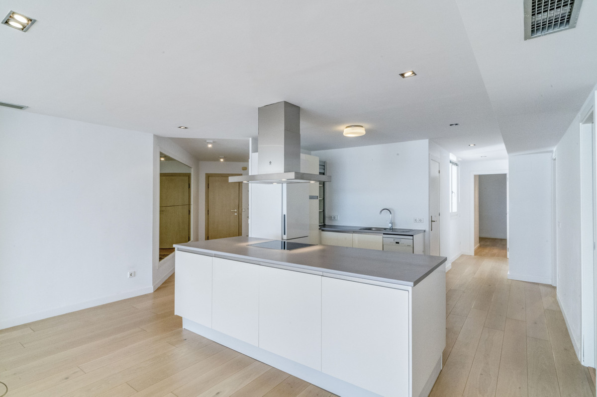 2 bedroom Apartments for sale in Puerto Banús – R5400343 2 bedroom Apartments for sale in Puerto Banús – R5400343