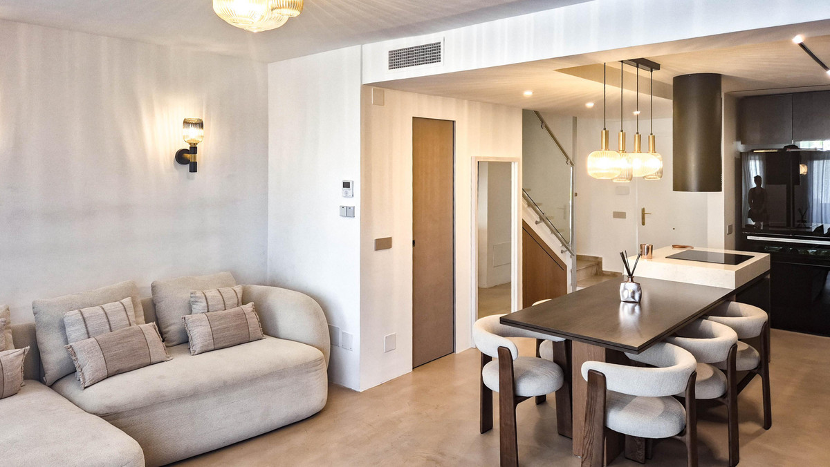 3 bedroom Penthouses for sale in Riviera del Sol – R5401747 3 bedroom Penthouses for sale in Riviera del Sol – R5401747