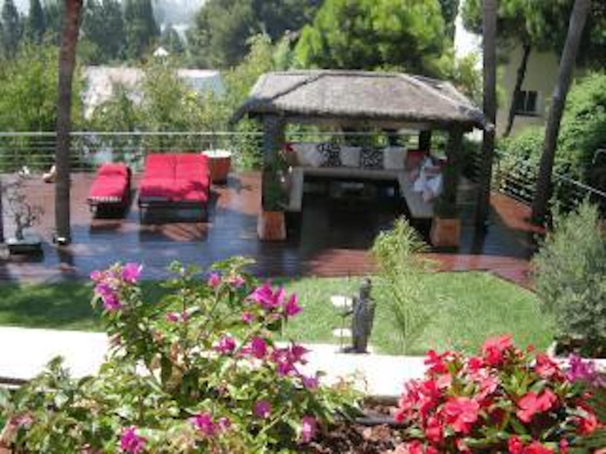 Villas de 5 dormitorios en venta en Calahonda – R5286094 Villas de 5 dormitorios en venta en Calahonda – R5286094