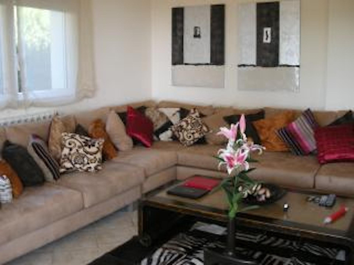 Villas de 5 dormitorios en venta en Calahonda – R5286094 Villas de 5 dormitorios en venta en Calahonda – R5286094