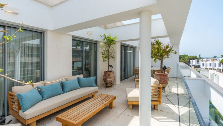 3 bedroom Penthouses for sale in Elviria – R4988680 in 