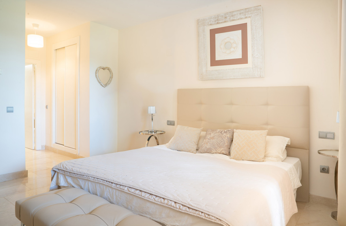 Apartamentos de 3 dormitorios en venta en Benahavís – R5261293 Apartamentos de 3 dormitorios en venta en Benahavís – R5261293