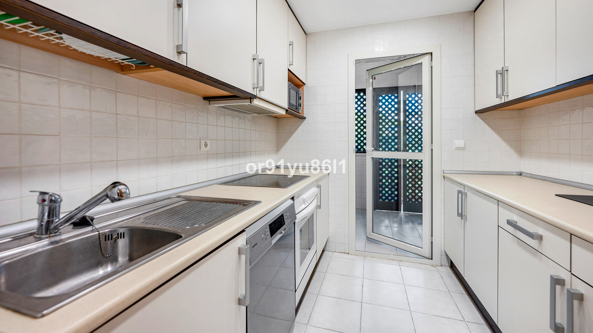 3 bedroom Apartments for sale in Marbesa – R5427622 3 bedroom Apartments for sale in Marbesa – R5427622