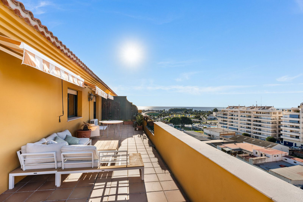 Aticos de 3 dormitorios en venta en San Pedro de Alcántara – R4933510 Aticos de 3 dormitorios en venta en San Pedro de Alcántara – R4933510