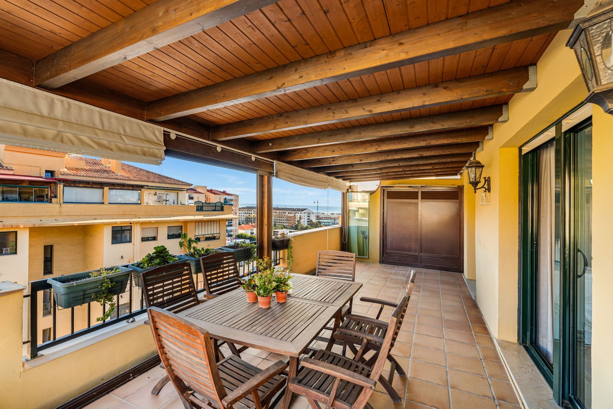 Aticos de 3 dormitorios en venta en San Pedro de Alcántara – R4933510 Aticos de 3 dormitorios en venta en San Pedro de Alcántara – R4933510