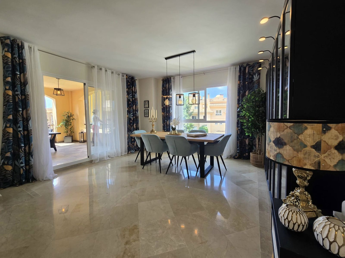 3 bedroom Apartments for sale in Calahonda – R5425129 3 bedroom Apartments for sale in Calahonda – R5425129
