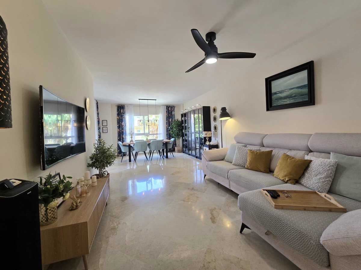 3 bedroom Apartments for sale in Calahonda – R5425129 3 bedroom Apartments for sale in Calahonda – R5425129